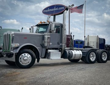 2018 Peterbilt 389 Daycab 451587