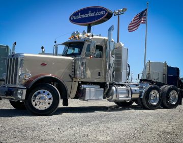 2020 Peterbilt 389 Daycab 667577