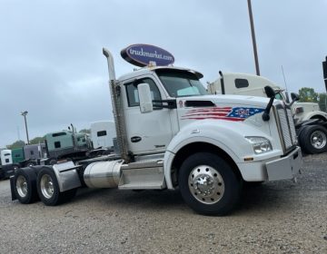2020 Kenworth T880 Daycab 400579