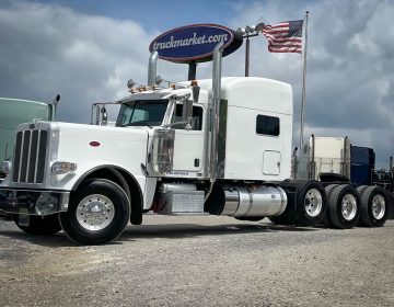 2022 Peterbilt 389 Tri Axle Sleeper 768608