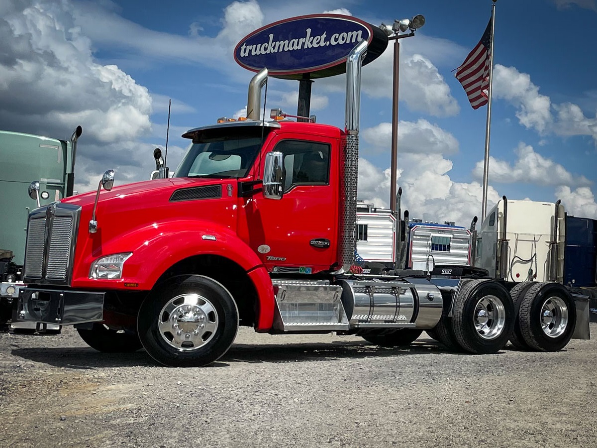 2019 KENWORTH T880 DAYCAB