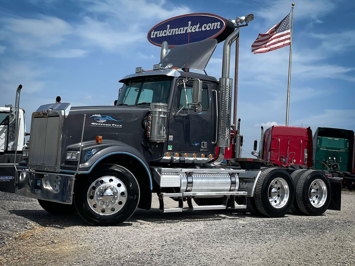 2013 WESTERN STAR 4900FA DAYCAB GLIDER KIT