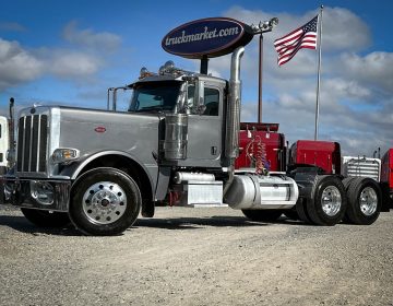 2020 Peterbilt 389 Daycab 672347
