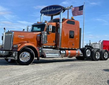 2020 Kenworth W900l Tri Axle Sleeper 423830