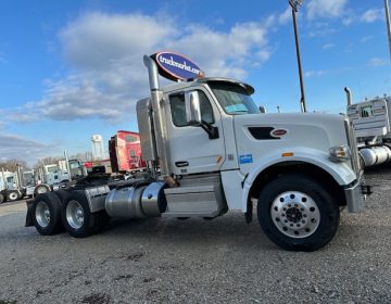 2018 Peterbilt 567 Daycab 433777