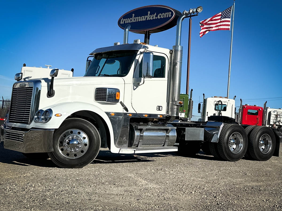 2016 FREIGHTLINER CORONADO DAYCAB GLIDER KIT