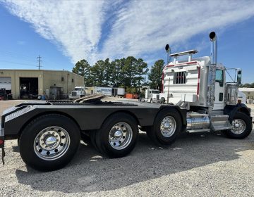 2013 Kenworth T800w Tri Axle Daycab 339516