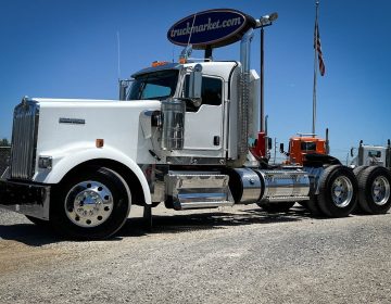 2019 Kenworth W900l Daycab 289698