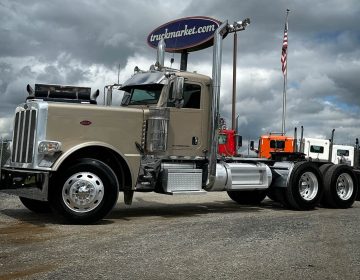 2015 Peterbilt 389 Daycab Glider Kit 361604