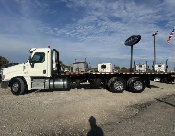 2013 Freightliner Cascadia Rollback Fd3615