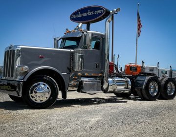 2016 Peterbilt 389 Daycab Glider Kit 444158