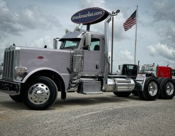 2015 Peterbilt 389 Daycab Glider Kit 361603