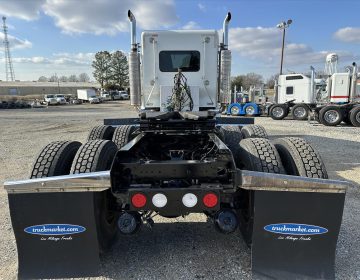 2018 Kenworth T800 Daycab Glider Kit 254337