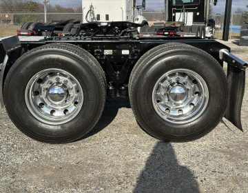 2018 Kenworth T800 Daycab Glider Kit 254337