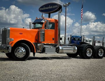 2014 PETERBILT  389 DAYCAB GLIDER KIT 241295