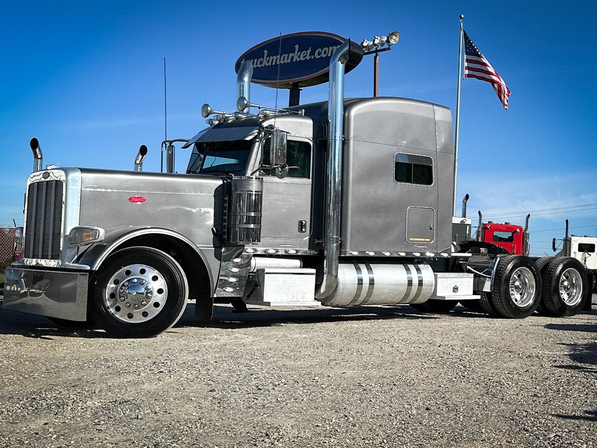 2015 PETERBILT 389 GLIDER KIT