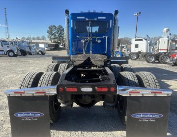 2020 Peterbilt 389 Daycab 632087