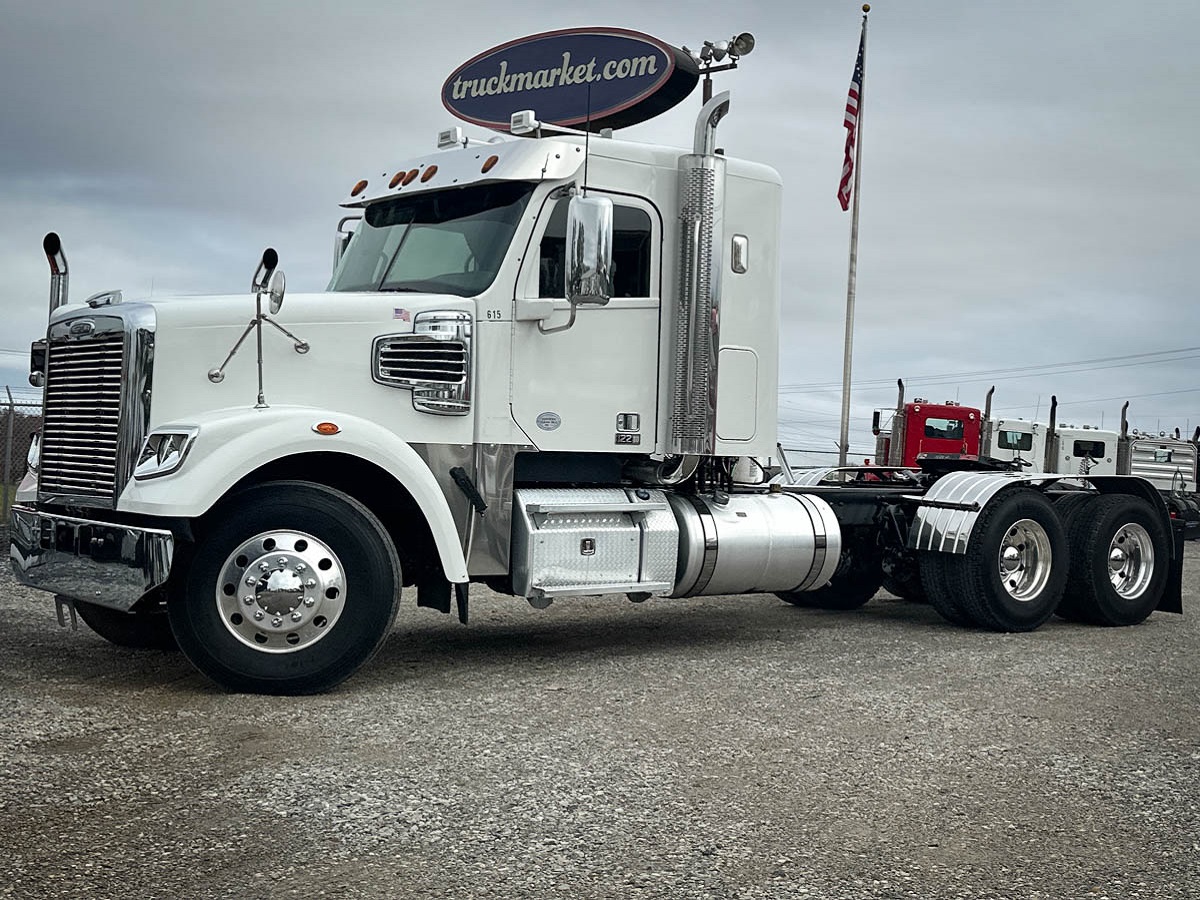 2018 FREIGHTLINER CORONADO SLEEPER