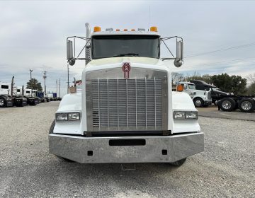 2017 Kenworth T800 Daycab 165823