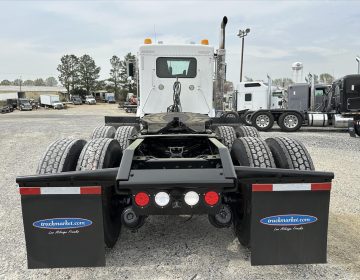 2017 Kenworth T800 Daycab 165823