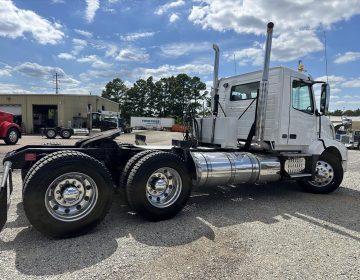 2017 Volvo Vnl Daycab 989024