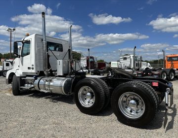 2017 Volvo Vnl Daycab 989024