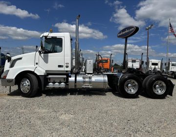 2017 Volvo Vnl Daycab 989024