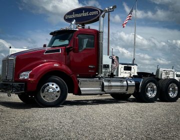 2024 Kenworth T880 Daycab 267718