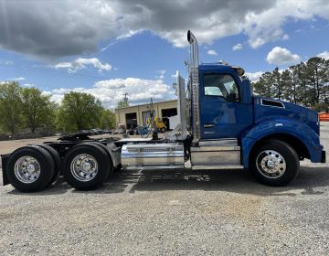2022 Kenworth T880 Daycab 100963