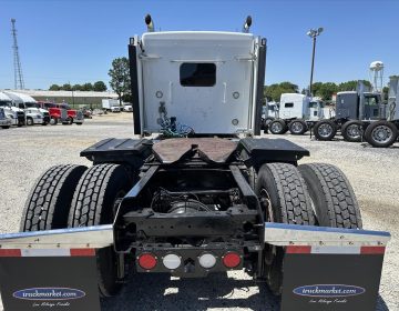 2020 Kenworth W900l Sleeper 426301