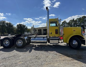 2014 Peterbilt 389 Daycab Glider Kit 267844