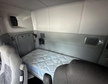 2022 Kenworth T880 Sleeper 474955
