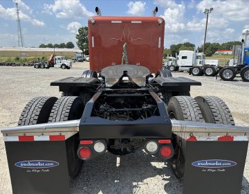 2013 Peterbilt 389 Tri Axle Sleeper 201043