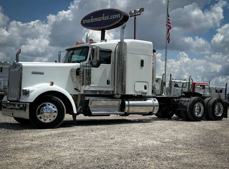 2014 KENWORTH W900L SLEEPER 387254