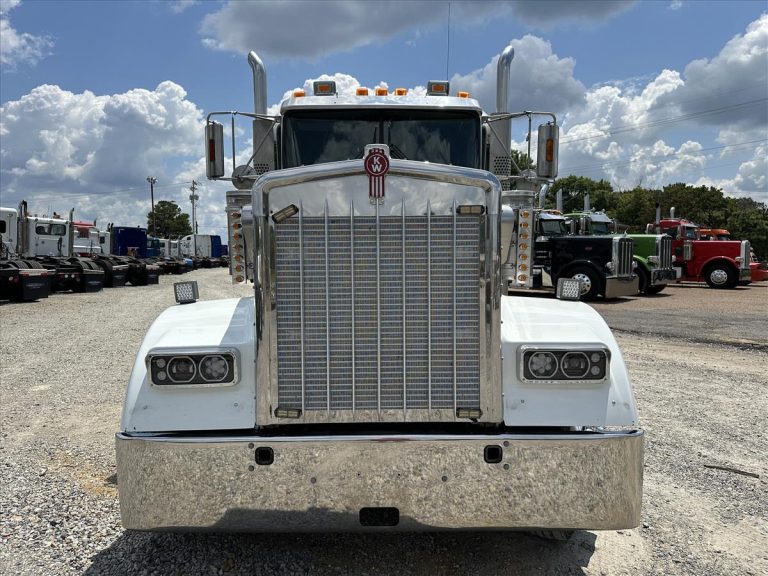 2014 KENWORTH W900L SLEEPER photo 2