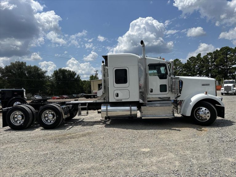 2014 KENWORTH W900L SLEEPER photo 4