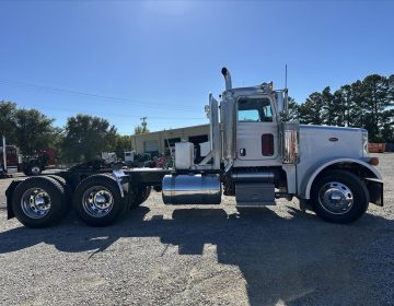 2006 Peterbilt 378 Daycab 656560