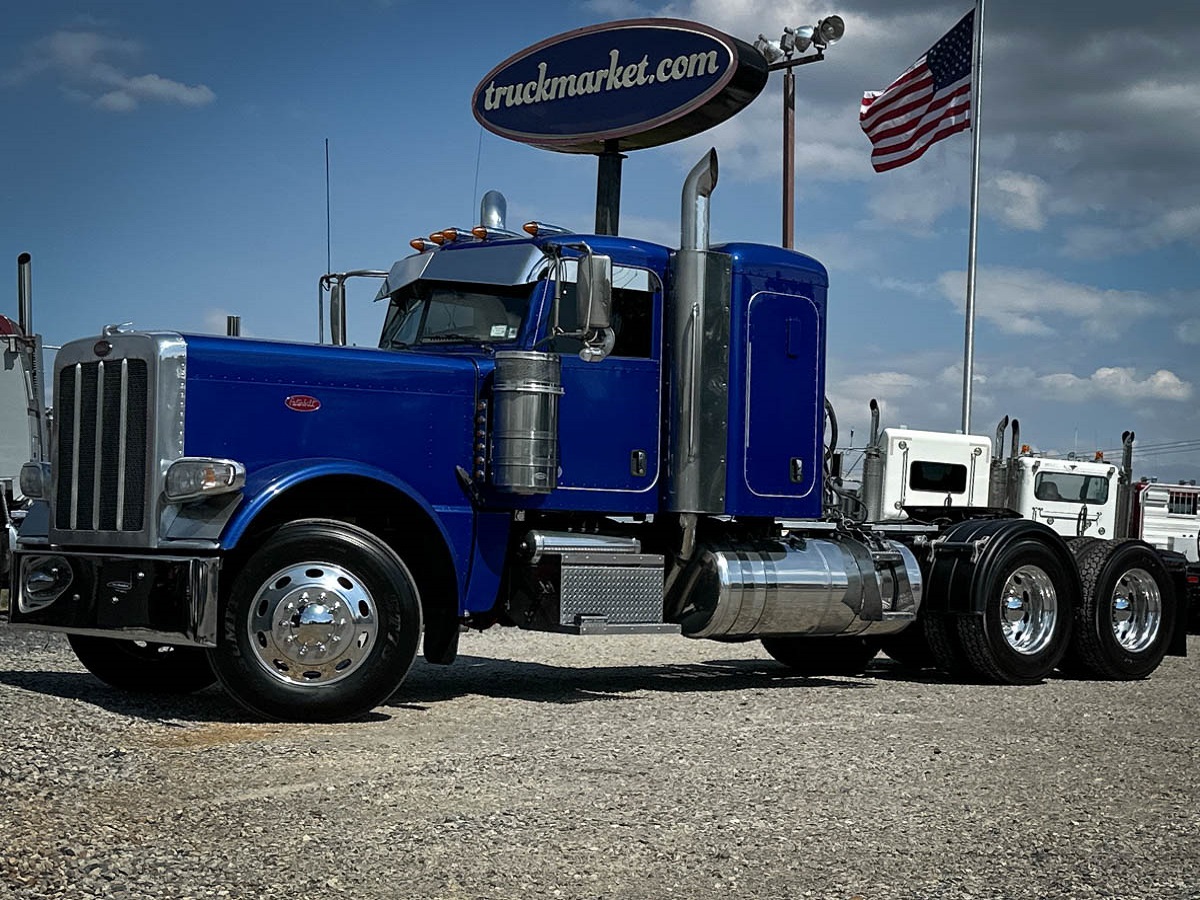 2023 PETERBILT 389 SLEEPER