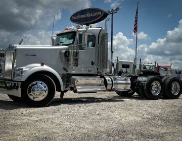 2020 Kenworth W900l Daycab 375946