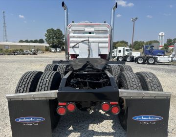 2014 Peterbilt 389 Daycab Glider Kit 267849