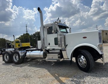 2014 Peterbilt 389 Daycab Glider Kit 267796