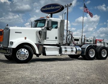 2015 Kenworth W900 Daycab 453401