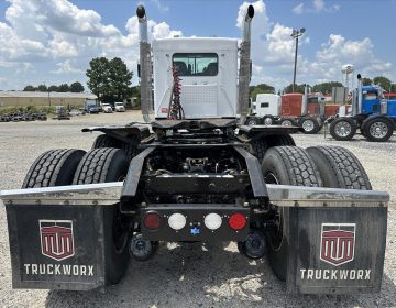2015 Kenworth W900 Daycab 453401
