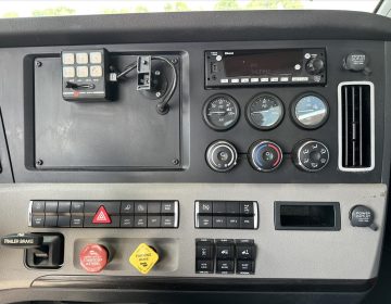 2022 Freightliner Cascadia Daycab Ne0651