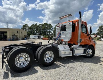 2022 Freightliner Cascadia Daycab Ne0651