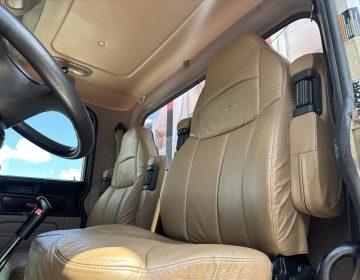 2014 Peterbilt 389 Daycab 227857