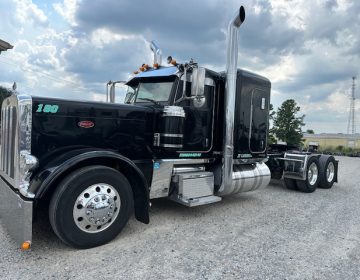 2016 Peterbilt 389 Glider Kit 442142