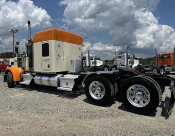 2017 Kenworth W900l Glider Kit 994157