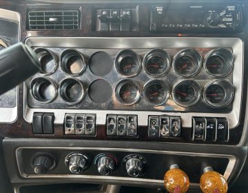 2017 Kenworth W900l Glider Kit 994157