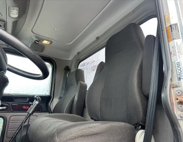 2021 Peterbilt 389 Daycab 663249